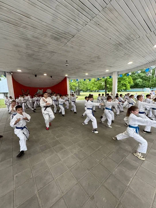 Росинка, Фотогалерея 1 смена