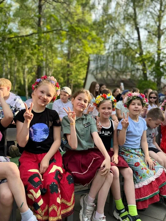 Росинка, Фотогалерея 1 смена