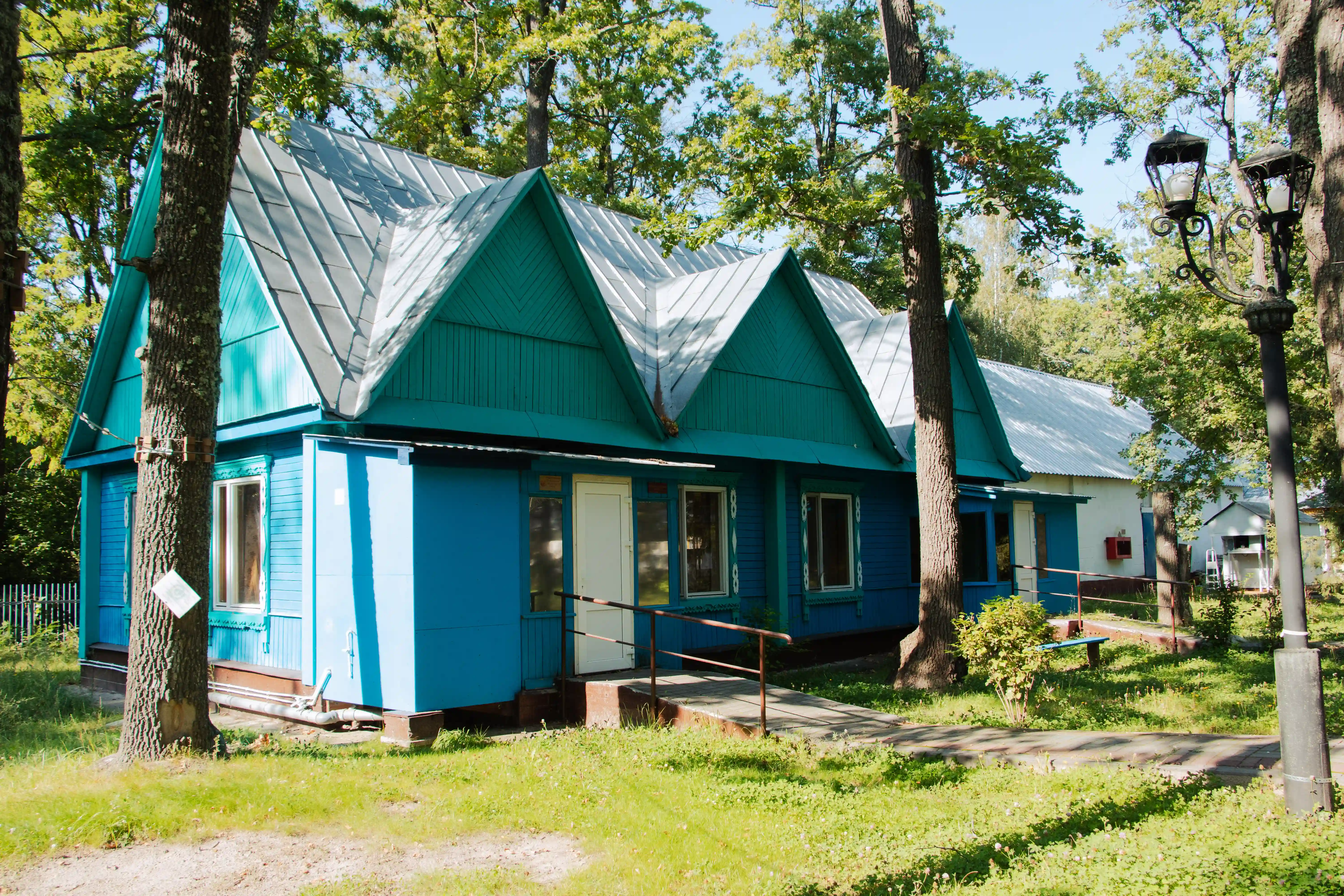 Росинка, инфраструктура