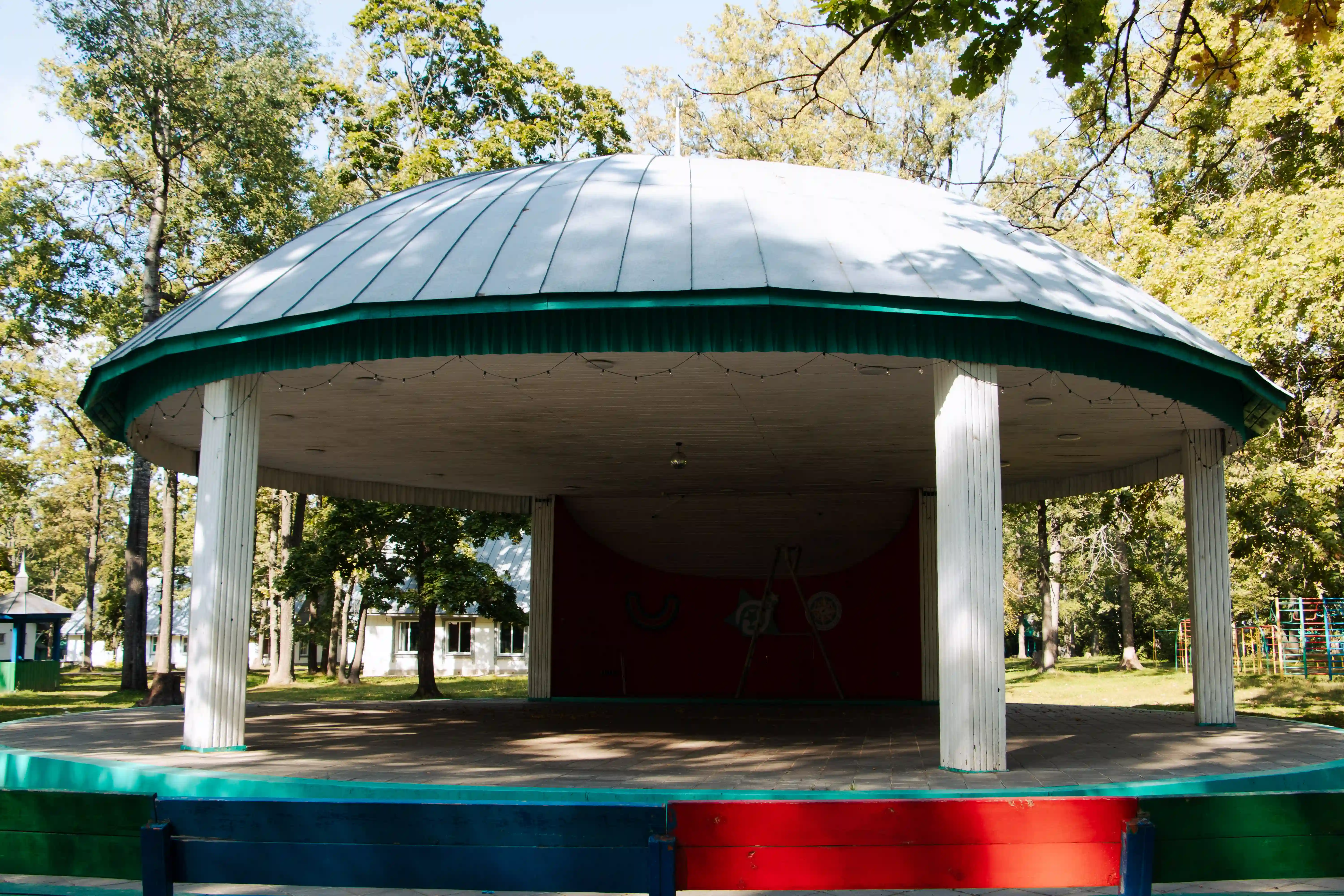 Росинка, инфраструктура